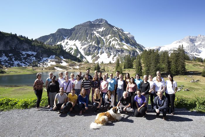 Group picture of the IOC139 participants and tutors